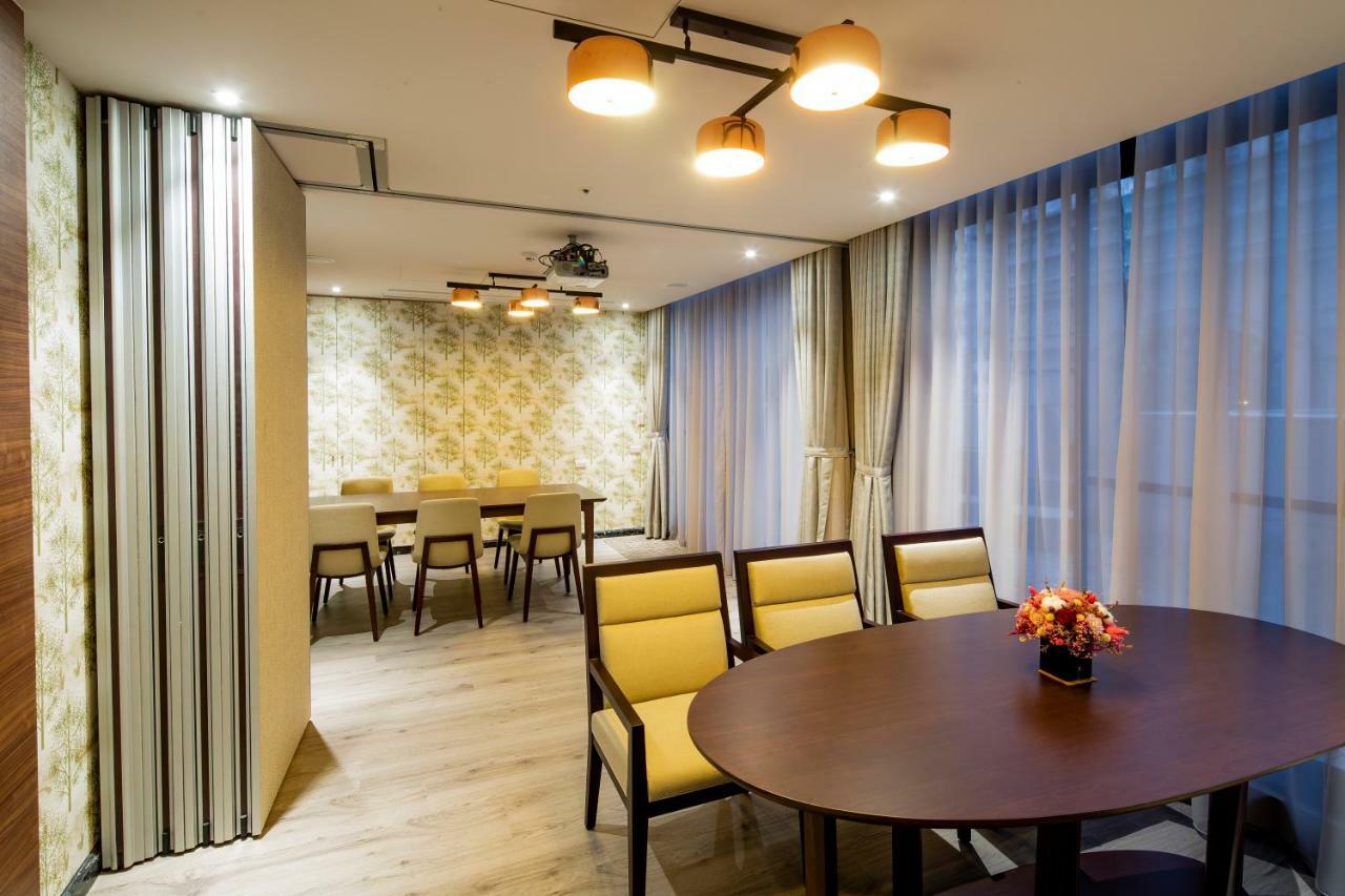 טאיפיי Just Palace Hotel מראה חיצוני תמונה